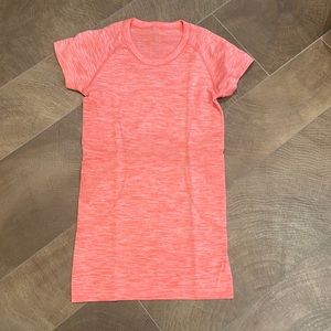 COPY - COPY - Lululemon Short Sleeve Swiftly Size 4